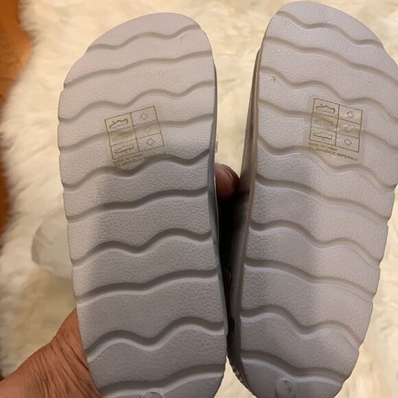 Weestep Size 12 tie-dye gray sandals - Picture 2 of 7